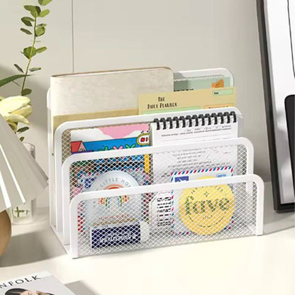 Organisateur bureautriana blanc avec divers accessoires