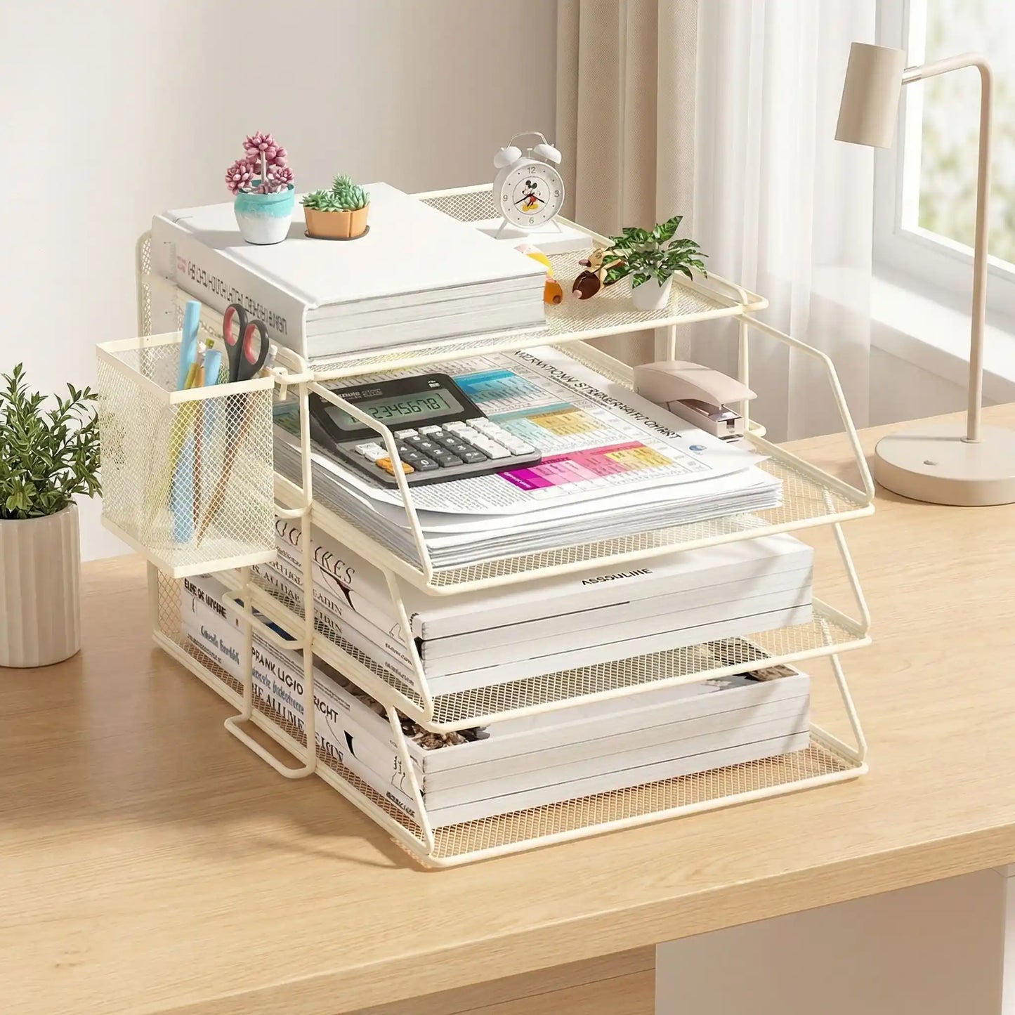 organisateur de bureau beige avec porte-crayon latéral