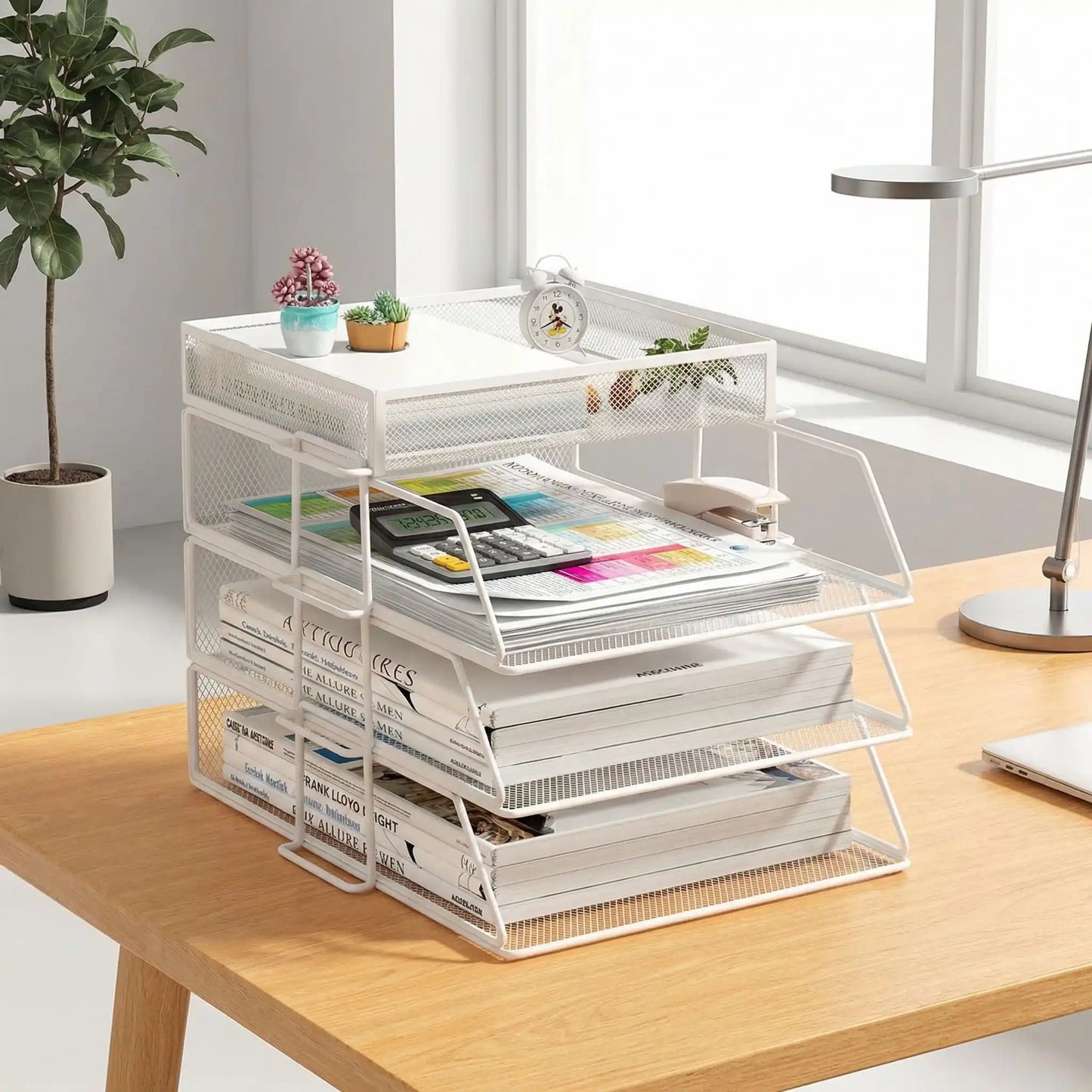 organisateur de bureau blanc avec panier supérieur